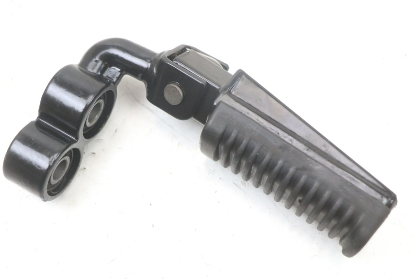 photo de VOETSTEUNPLAAT VOOR RECHTS VOORAN ARCHIVE CAFE RACER 4T 50 (2019 - 2024) - Detail van het onderdeel