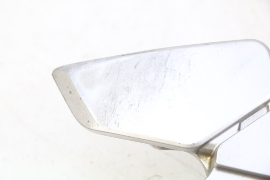 photo de VOETSTEUNPLAAT VOOR RECHTS VOORAN HONDA CB R 1000 (2018 - 2023) - Overzicht