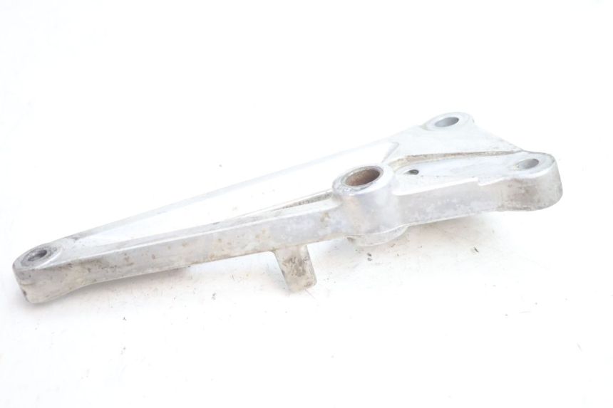 photo de VOETSTEUNPLAAT VOOR RECHTS HONDA CB TWO FIFTY 250 (1991 - 2002) - Andere kijkhoek