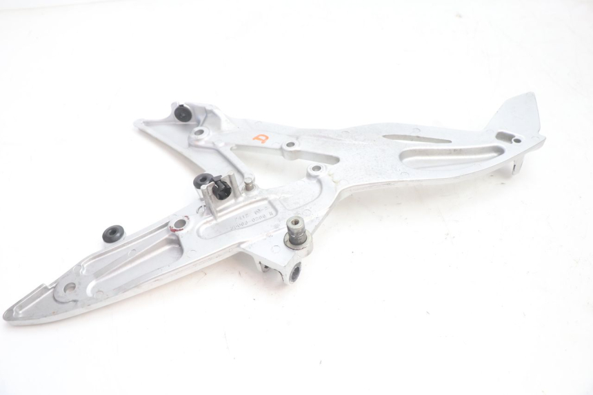photo de VOETSTEUNPLAAT VOOR RECHTS KAWASAKI ER-6 ER6 N 650 (2005 - 2009) - Staat van het oppervlak