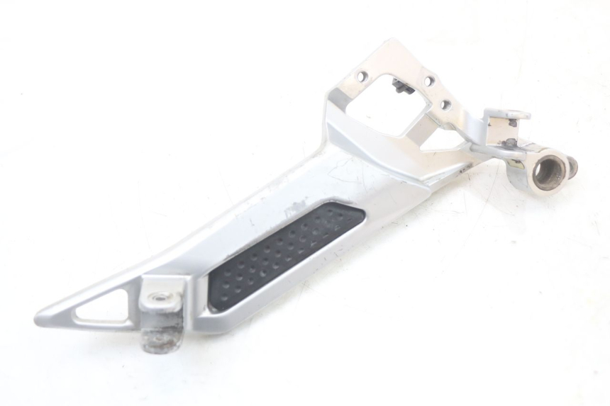 photo de VOETSTEUNPLAAT VOOR RECHTS VOORSTE YAMAHA FJR ABS 1300 (2006 - 2012) - Hoofdaanzicht