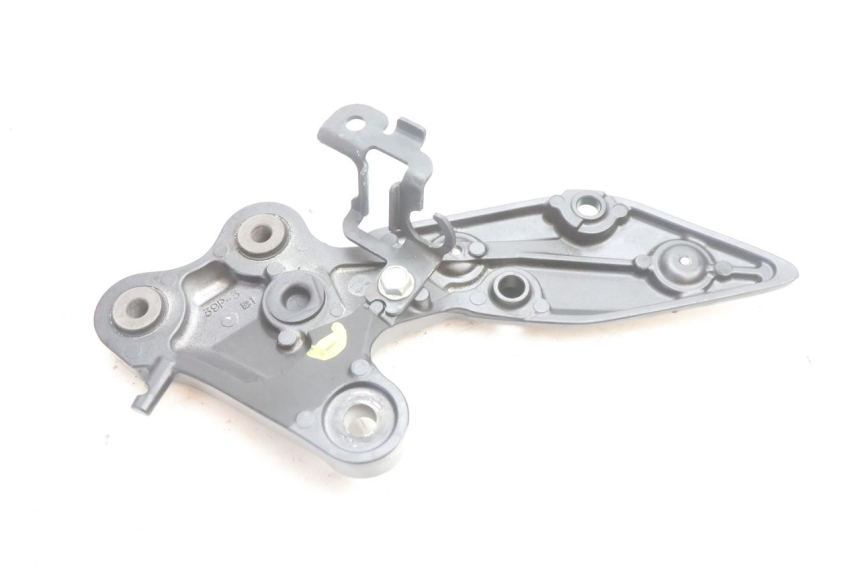 photo de VOETSTEUNPLAAT VOOR RECHTS VOORAN YAMAHA FZ8 800 (2010 - 2016) - Overzicht