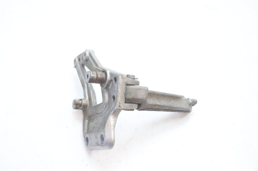 photo de VOETSTEUNPLAAT VOOR RECHTS VOOR KAWASAKI GPX F ZX750F 750 (1986 - 1990) - Technische close-up