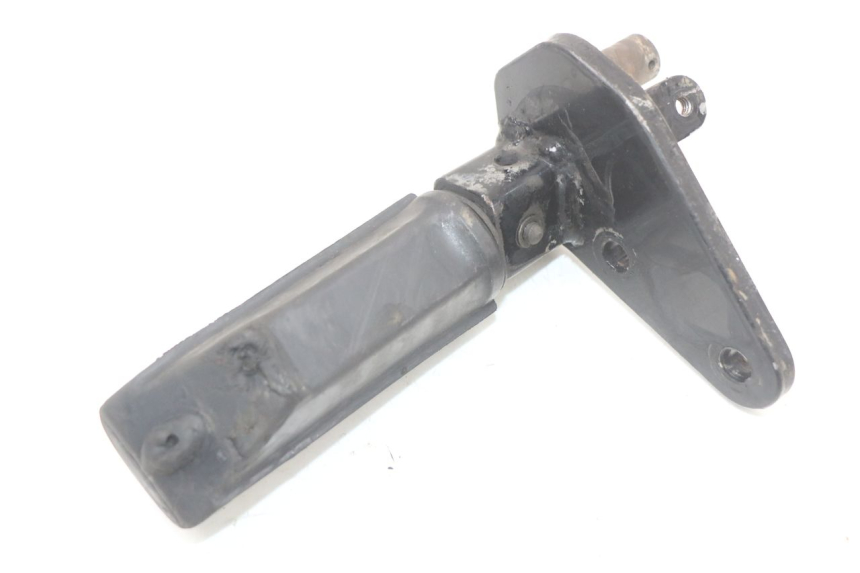 photo de VOETSTEUNPLAAT VOOR RECHTS VOORAN SUZUKI GZ MARAUDER 125 (1998 - 2004) - Overzicht