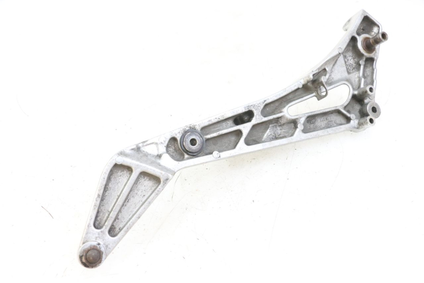 photo de VOETSTEUNPLAAT VOOR RECHTS VOORAN HONDA NTV DEAUVILLE 650 (1998 - 2001) - Zoom op gebruiksstaat