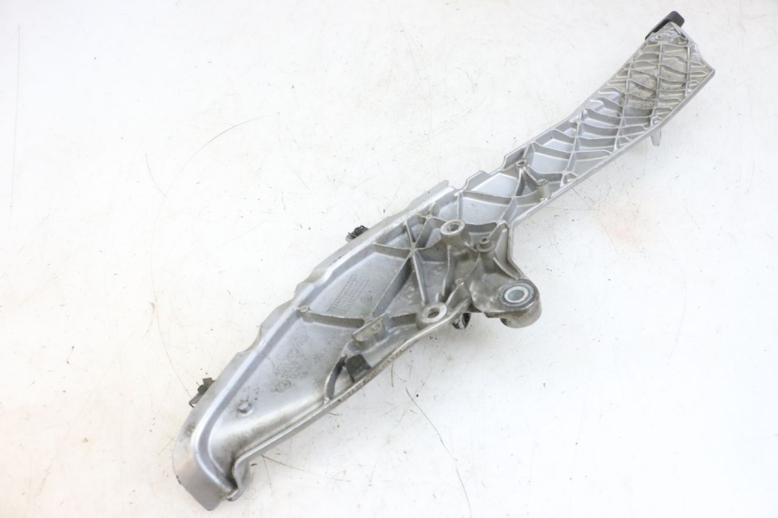photo de VOETSTEUNPLAAT VOOR RECHTS VOORAN BMW R RT ABS 1200 (2010 - 2014) - Detail van het onderdeel