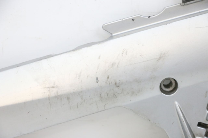 photo de VOETSTEUNPLAAT VOOR RECHTS VOORAN BMW R RT ABS 1200 (2010 - 2014) - Markeringen en referenties