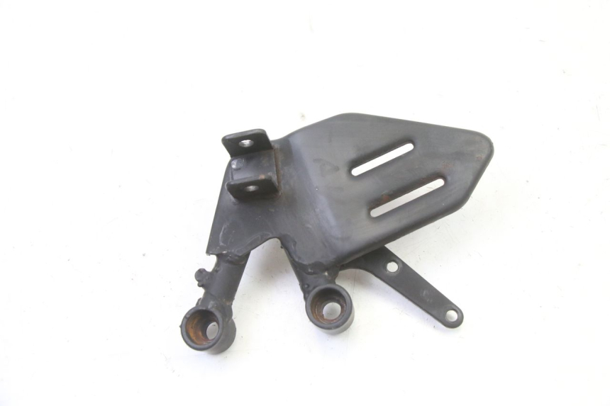 photo de VOETSTEUNPLAAT VOOR RECHTS VOORAN MAG POWER R-STREET 50 (2016 - 2025) - Detail van het onderdeel