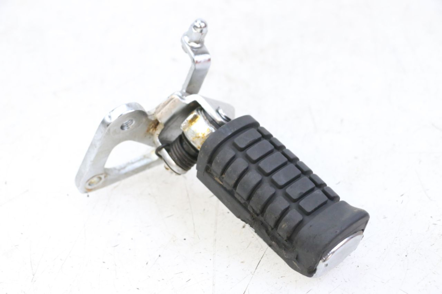 photo de VOETSTEUNPLAAT VOOR RECHTS VOORAN REGAL RAPTOR RAXTER 2 125 (2007 - 2015) - Hoofdaanzicht