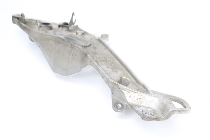 photo de VOETSTEUNPLAAT VOOR RECHTS VOORAN YAMAHA TDM ABS 900 (2002 - 2014) - Bevestigingspunten