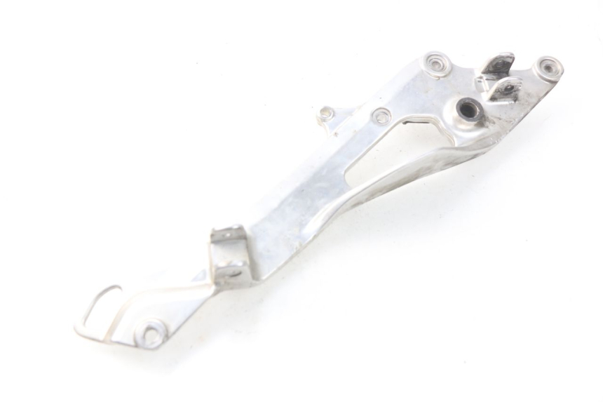 photo de VOETSTEUNPLAAT VOOR RECHTS VOORAN YAMAHA TDM ABS 900 (2002 - 2014) - Hoofdaanzicht