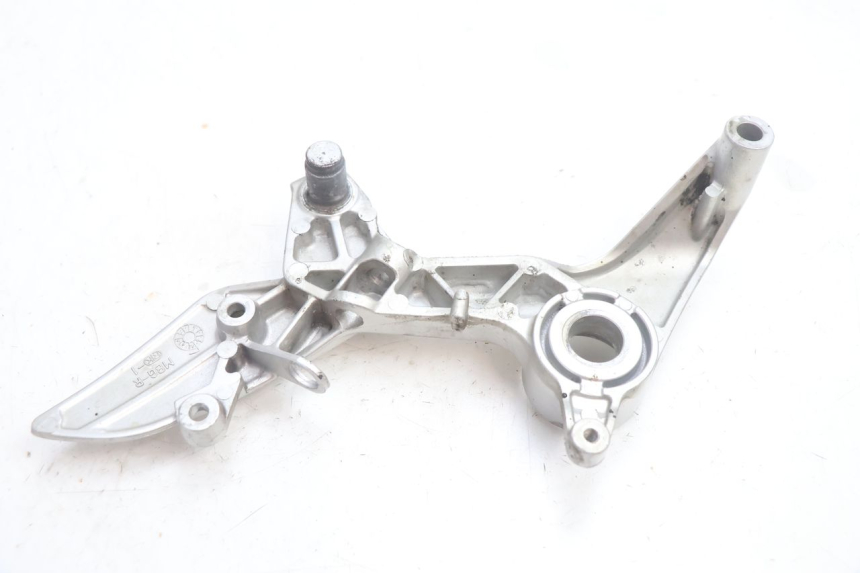 photo de VOETSTEUNPLAAT VOOR RECHTS VOORAN HONDA VFR FI RC46 800 (1998 - 2001) - Staat van het oppervlak