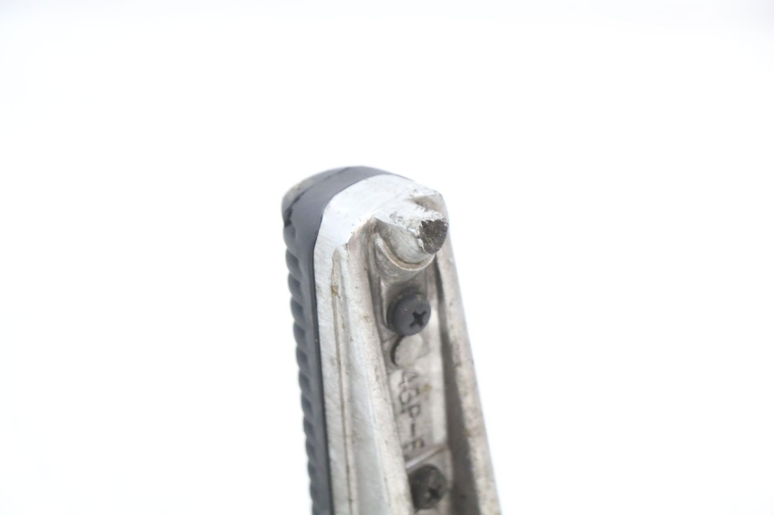 photo de VOETSTEUNPLAAT VOOR RECHTS VOORAN YAMAHA XJ600 XJ DIVERSION 600 (1992 - 1997) - Zoom op gebruiksstaat