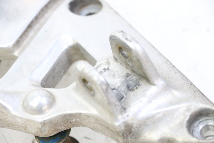 photo de VOETSTEUNPLAAT VOOR RECHTS VOORAN YAMAHA XJN DIVERSION 600 (2000 - 2003) - Productaanzicht