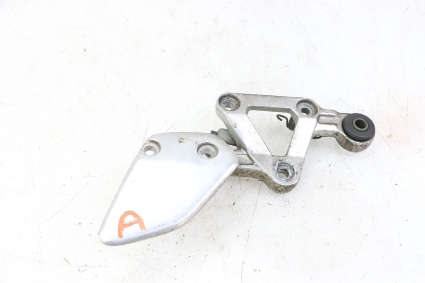 photo de VOETSTEUNPLAAT VOOR RECHTS VOORAN YAMAHA FZS FAZER 600 (2001 - 2003) - Hoofdaanzicht