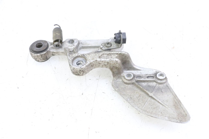 photo de VOETSTEUNPLAAT VOOR RECHTS VOORAN YAMAHA FZS FAZER 600 (2001 - 2003) - Zoom op gebruiksstaat