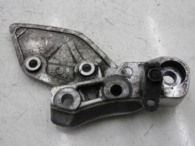 photo de VOETSTEUNPLAAT VOOR RECHTS VOORAN YAMAHA XJR 1300 (1998 - 2002) - Zoom op gebruiksstaat