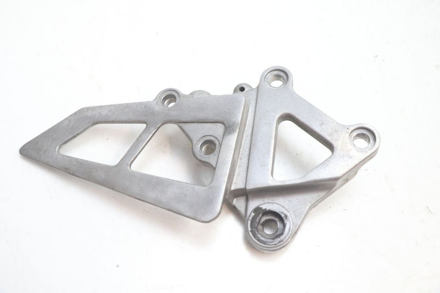 photo de VOETSTEUNPLAAT VOOR RECHTS VOORAN KAWASAKI ZX-6R ZX6R 600 (1995 - 1997) - Hoofdaanzicht