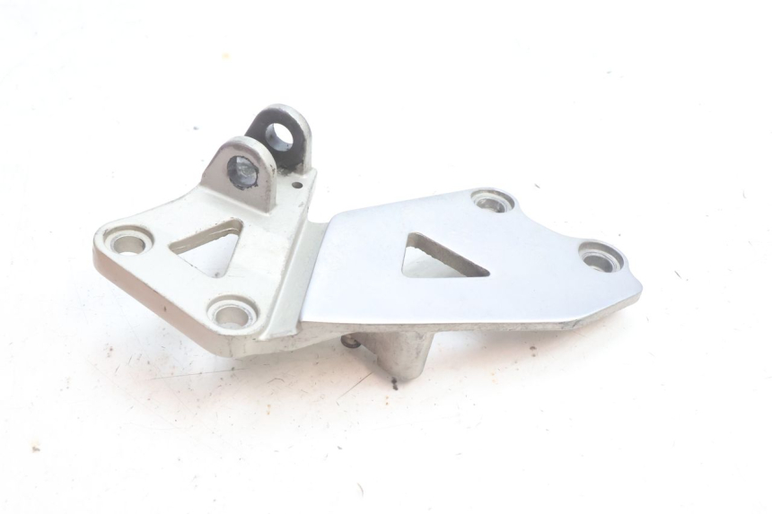 photo de VOETSTEUNPLAAT VOOR RECHTS VOOR KAWASAKI ZZR 600 (1995 - 2004) - Zoom op gebruiksstaat