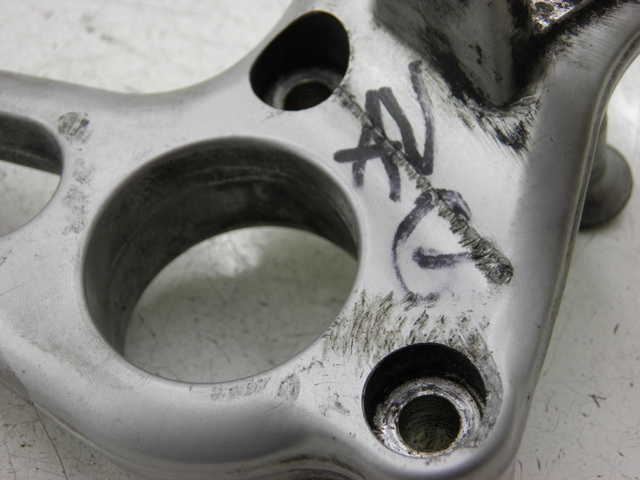 photo de VOETSTEUNPLAAT VOOR LINKS BMW R RS 1150 (2001 - 2005) - Zoom op gebruiksstaat