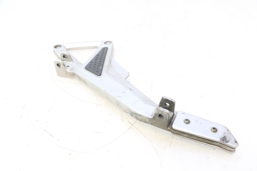 photo de LINKER VOORSTE VOETSTEUNPLAAT HONDA CB F HORNET 600 (2005 - 2006) - Technische close-up
