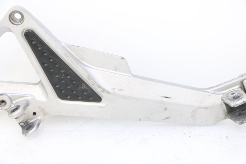 photo de LINKER VOORSTE VOETSTEUNPLAAT HONDA CB F HORNET 600 (2005 - 2006) - Bevestigingspunten