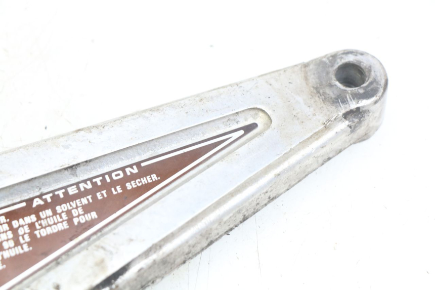 photo de VOETSTEUNPLAAT VOOR LINKS HONDA CM 125 (1983 - 2003) - Zoom op gebruiksstaat