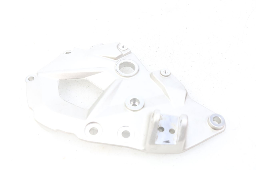 photo de VOETSTEUNPLAAT VOOR LINKS BMW F GS K81 850 (2018 - 2023) - Andere kijkhoek