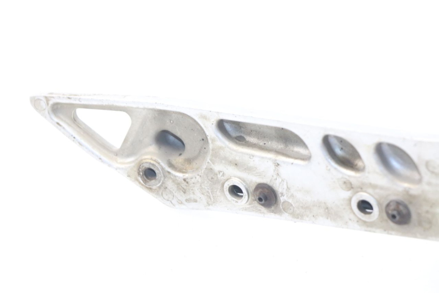 photo de VOETSTEUNPLAAT VOOR LINKS YAMAHA FJR ABS 1300 (2006 - 2012) - Technische close-up