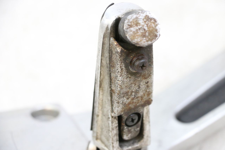 photo de VOETSTEUNPLAAT VOOR LINKS YAMAHA FJR ABS 1300 (2006 - 2012) - Andere kijkhoek