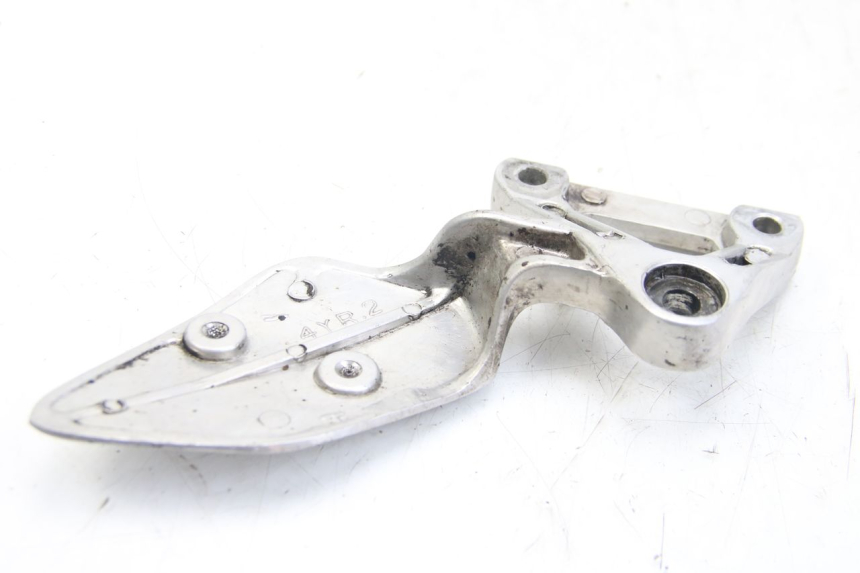 photo de VOETSTEUNPLAAT VOOR LINKS YAMAHA FZS FAZER 600 (2001 - 2003) - Andere kijkhoek