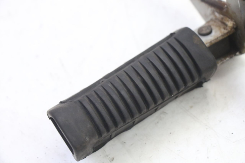 photo de VOETSTEUNPLAAT VOOR LINKS SUZUKI GS GSE 500 (2001 - 2003) - Andere kijkhoek