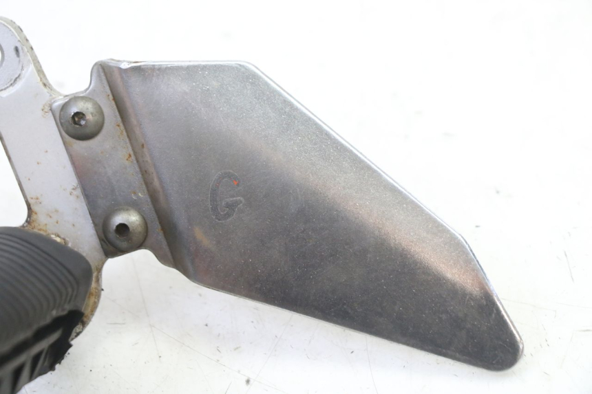 photo de VOETSTEUNPLAAT VOOR LINKS SUZUKI GS GSE 500 (2001 - 2003) - Overzicht