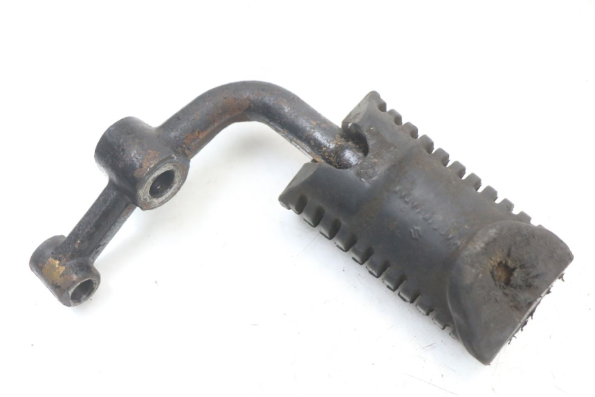 photo de VOETSTEUNPLAAT VOOR LINKS SUZUKI GSX E 250 (1982 - 1983) - Technische close-up