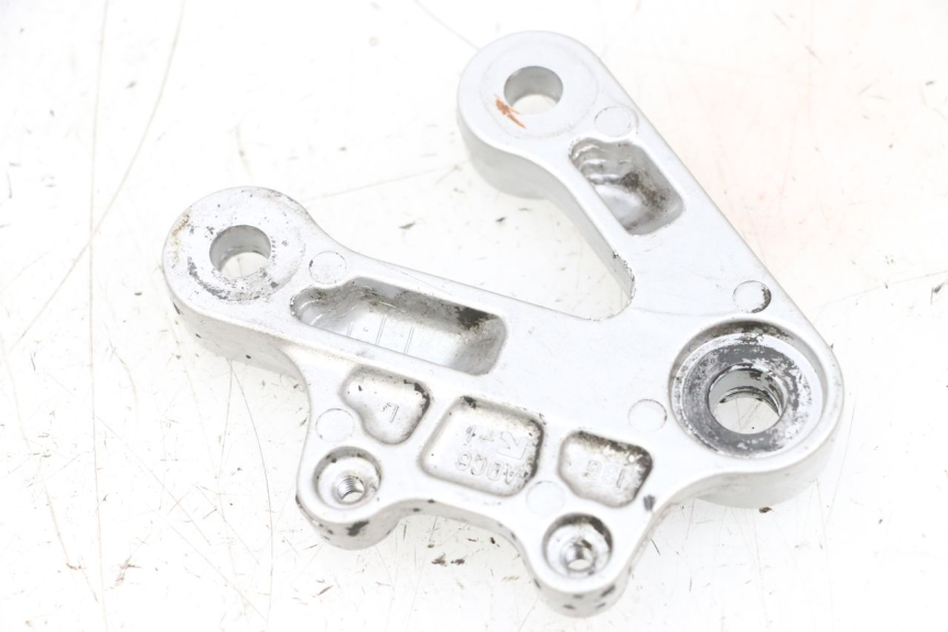 photo de VOETSTEUNPLAAT VOOR LINKS VOORZIJDE SUZUKI GSXR GSX-R 1000 (2003 - 2004) - Zoom op gebruiksstaat