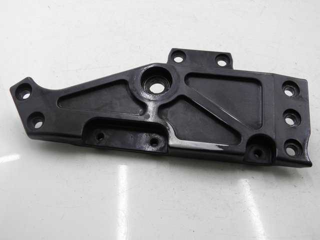 photo de VOETSTEUNPLAAT VOOR LINKS KAWASAKI ZEPHYR 550 (1991 - 1998) - Hoofdaanzicht