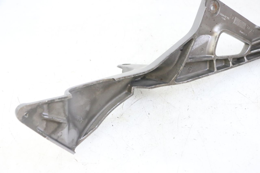 photo de VOETSTEUNPLAAT VOOR LINKS HONDA NTV DEAUVILLE ABS 700 (2007 - 2016) - Detail van het onderdeel
