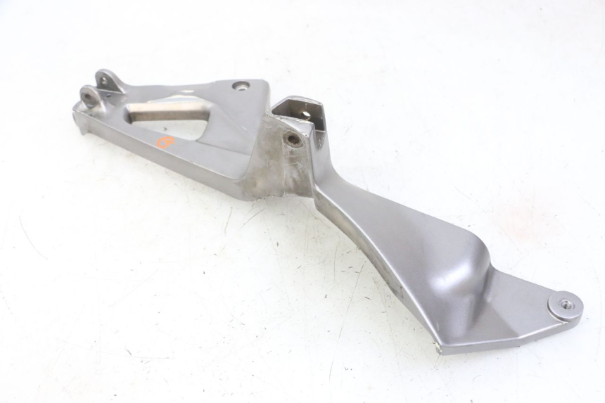 photo de VOETSTEUNPLAAT VOOR LINKS HONDA NTV DEAUVILLE ABS 700 (2007 - 2016) - Overzicht