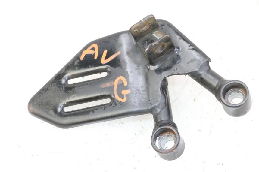 photo de VOETSTEUNPLAAT VOOR LINKS MAG POWER R-STREET 50 (2016 - 2025) - Andere kijkhoek