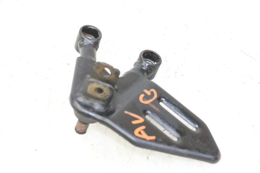 photo de VOETSTEUNPLAAT VOOR LINKS MAG POWER R-STREET 50 (2016 - 2025) - Technische close-up