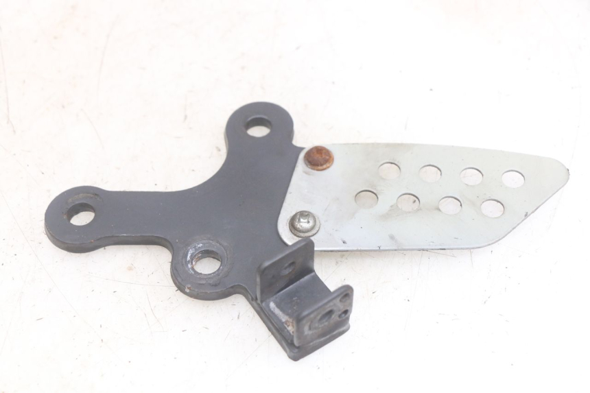 photo de VOETSTEUNPLAAT VOOR LINKS YAMASAKI ROADSTER 50 (2013 - 2018) - Hoofdaanzicht