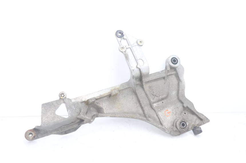 photo de VOORSTE LINKER VOETSTEUNPLAAT HONDA ST PAN EUROPEAN 1100 (1990 - 2002) - Overzicht
