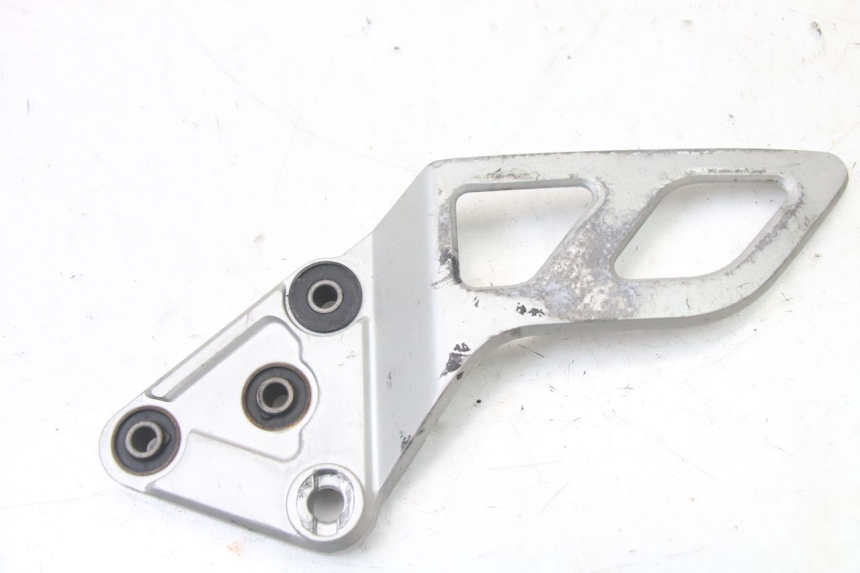 photo de VOETSTEUNPLAAT VOOR LINKS VOORAN SUZUKI GSX F GSXF 650 (2007 - 2015) - Hoofdaanzicht