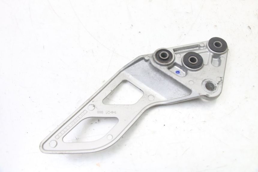 photo de VOETSTEUNPLAAT VOOR LINKS VOORAN SUZUKI GSX F GSXF 650 (2007 - 2015) - Technische close-up