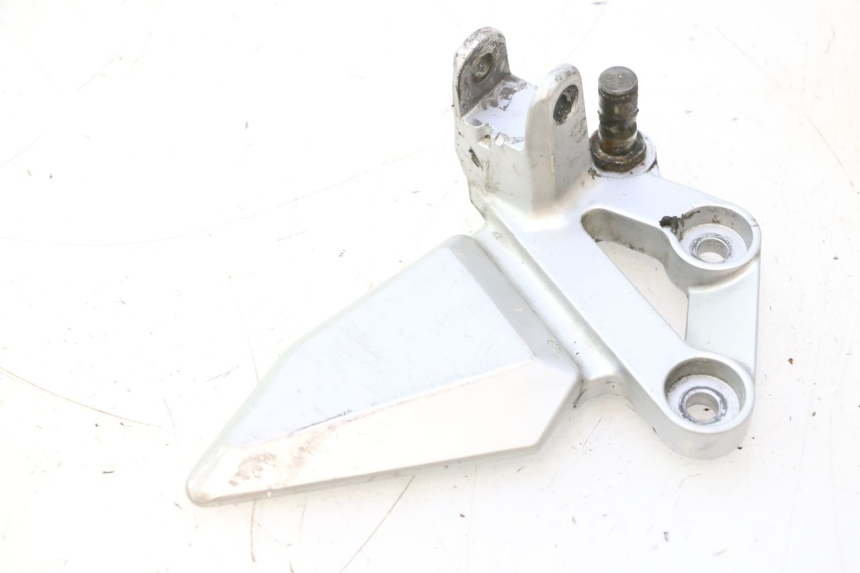 photo de VOETSTEUNPLAAT VOOR LINKS SUZUKI SV S 650 (2003 - 2009) - Hoofdaanzicht
