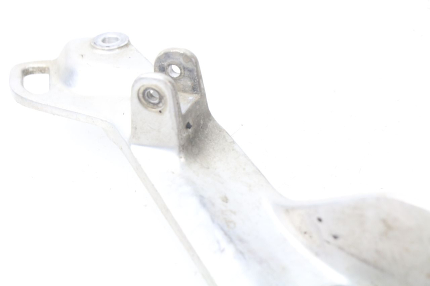 photo de VOETSTEUNPLAAT VOOR LINKS VOORZIJDE YAMAHA TDM ABS 900 (2002 - 2014) - Bevestigingspunten