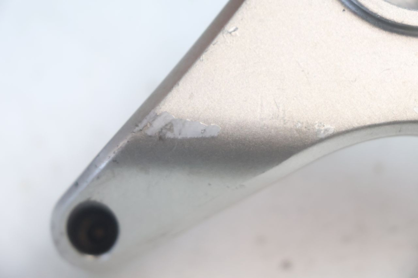 photo de VOETSTEUNPLAAT VOOR LINKS VOORAN HONDA VFR FI RC46 800 (1998 - 2001) - Zoom op gebruiksstaat