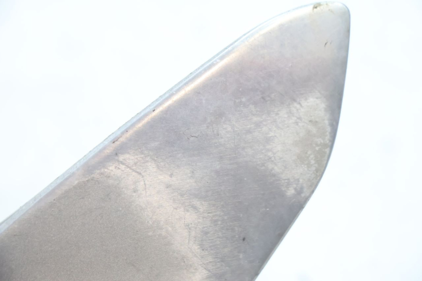 photo de VOETSTEUNPLAAT VOOR LINKS VOORAN HONDA VFR FI RC46 800 (1998 - 2001) - Technische close-up