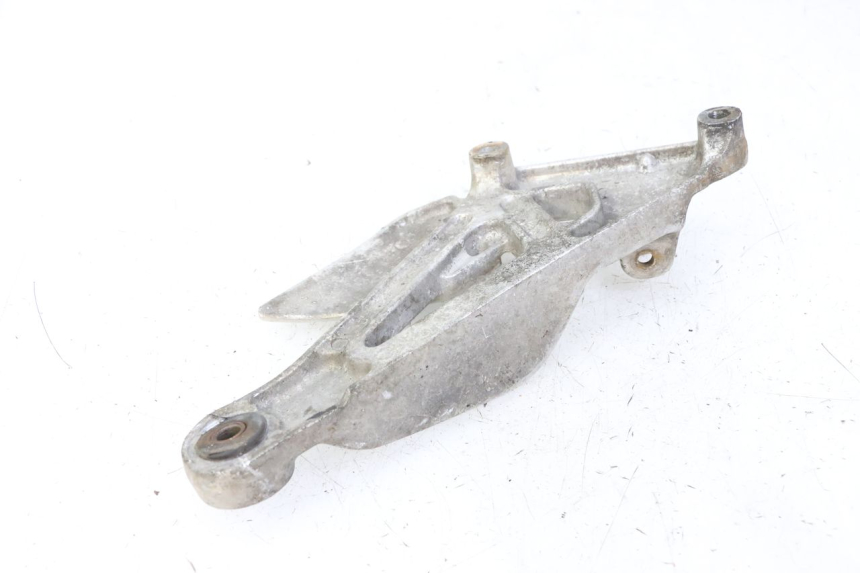 photo de VOETSTEUNPLAAT VOOR LINKS YAMAHA XJN DIVERSION 600 (2000 - 2003) - Detail van het onderdeel