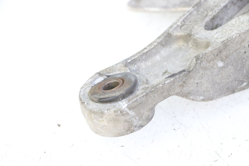 photo de VOETSTEUNPLAAT VOOR LINKS YAMAHA XJN DIVERSION 600 (2000 - 2003) - Zoom op gebruiksstaat